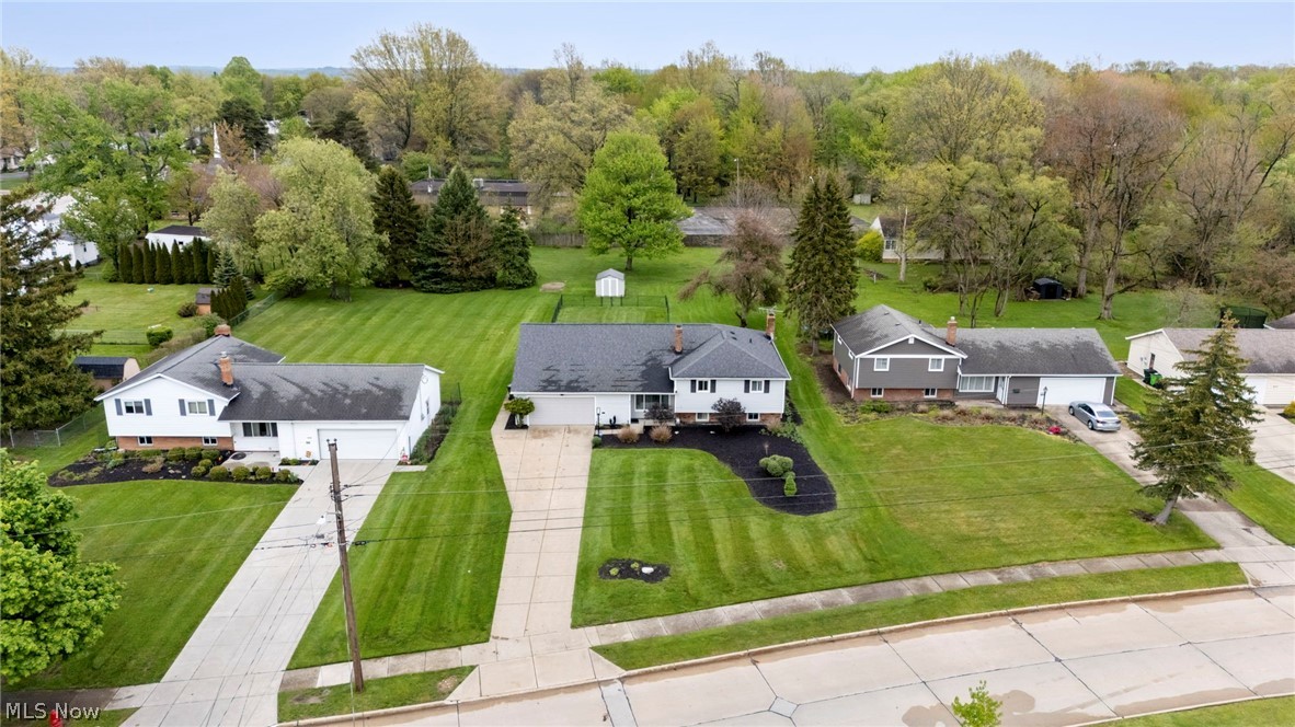 823 Belwood Drive Highland Heights OH 44143