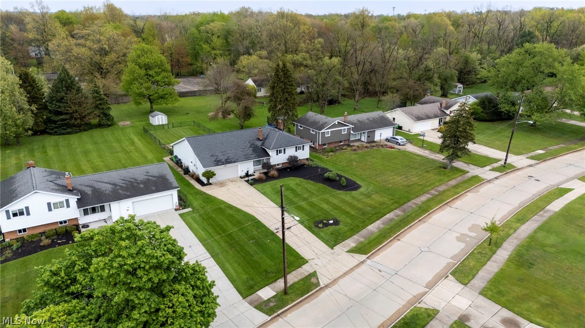 823 Belwood Drive Highland Heights OH 44143