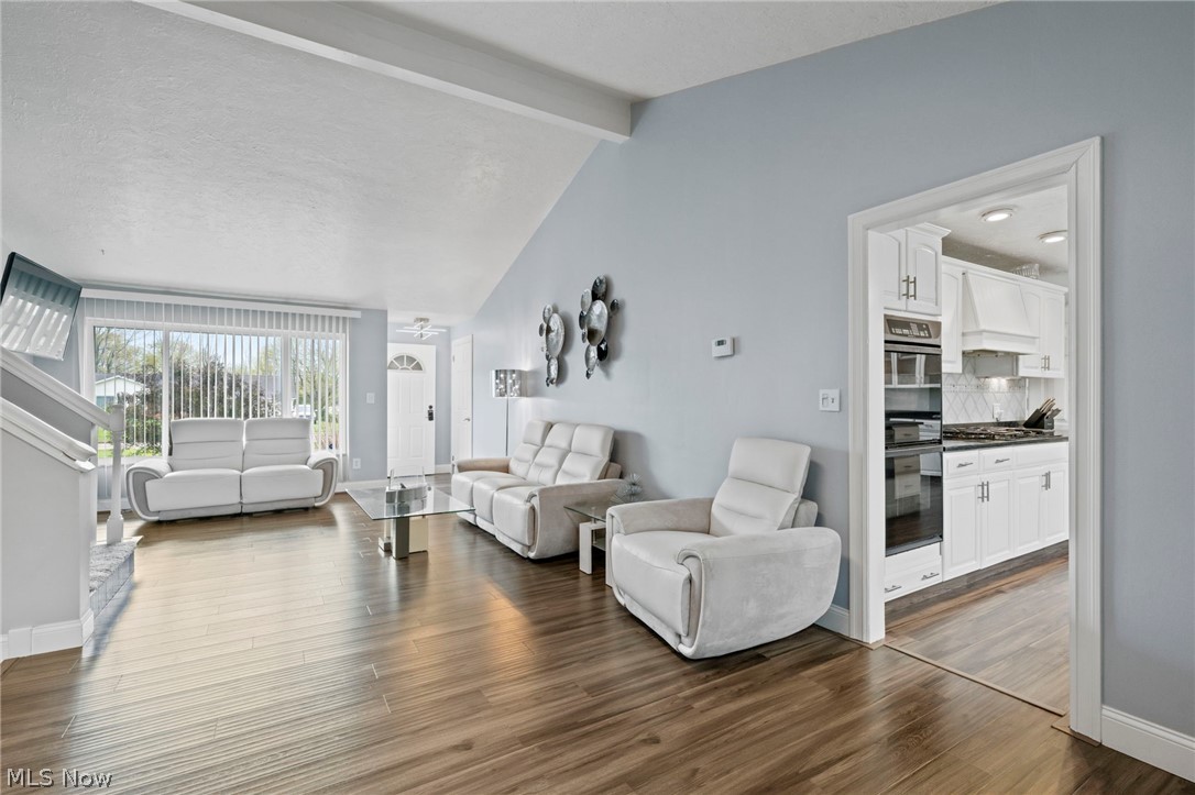 823 Belwood Drive Highland Heights OH 44143