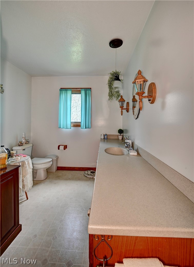 3620 Geauga Portage Easterly Road West Farmington OH 44491
