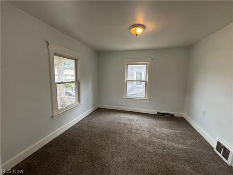 1713 Regal Avenue NE Canton OH 44705