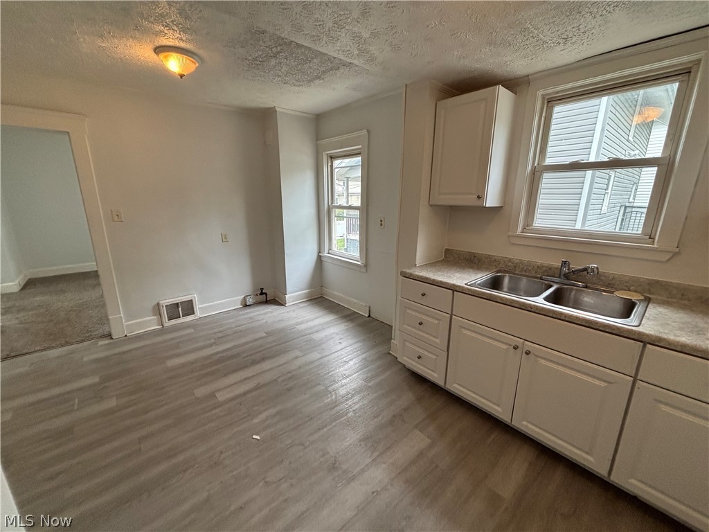1713 Regal Avenue NE Canton OH 44705