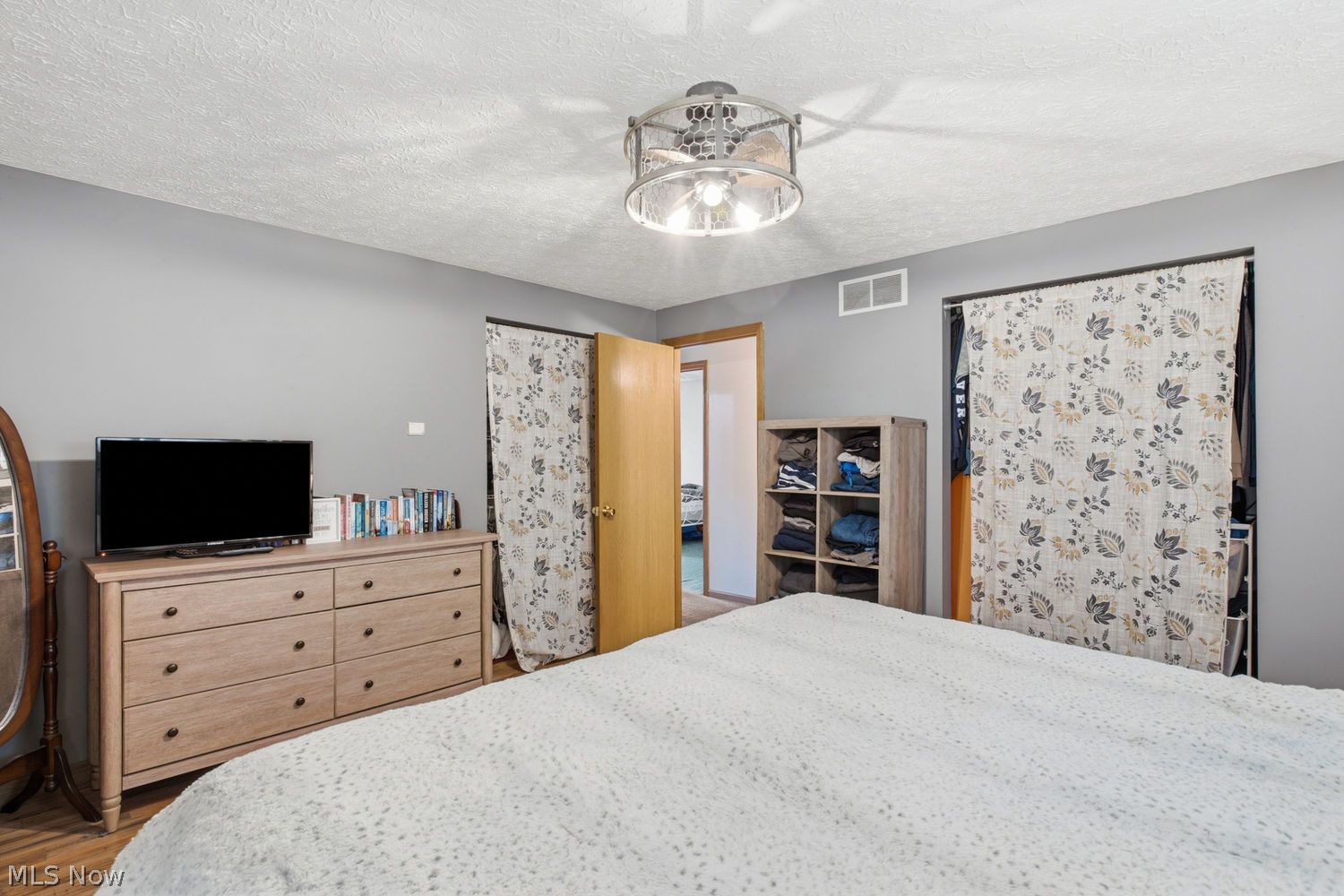 5243 Laubert Road Atwater OH 44201
