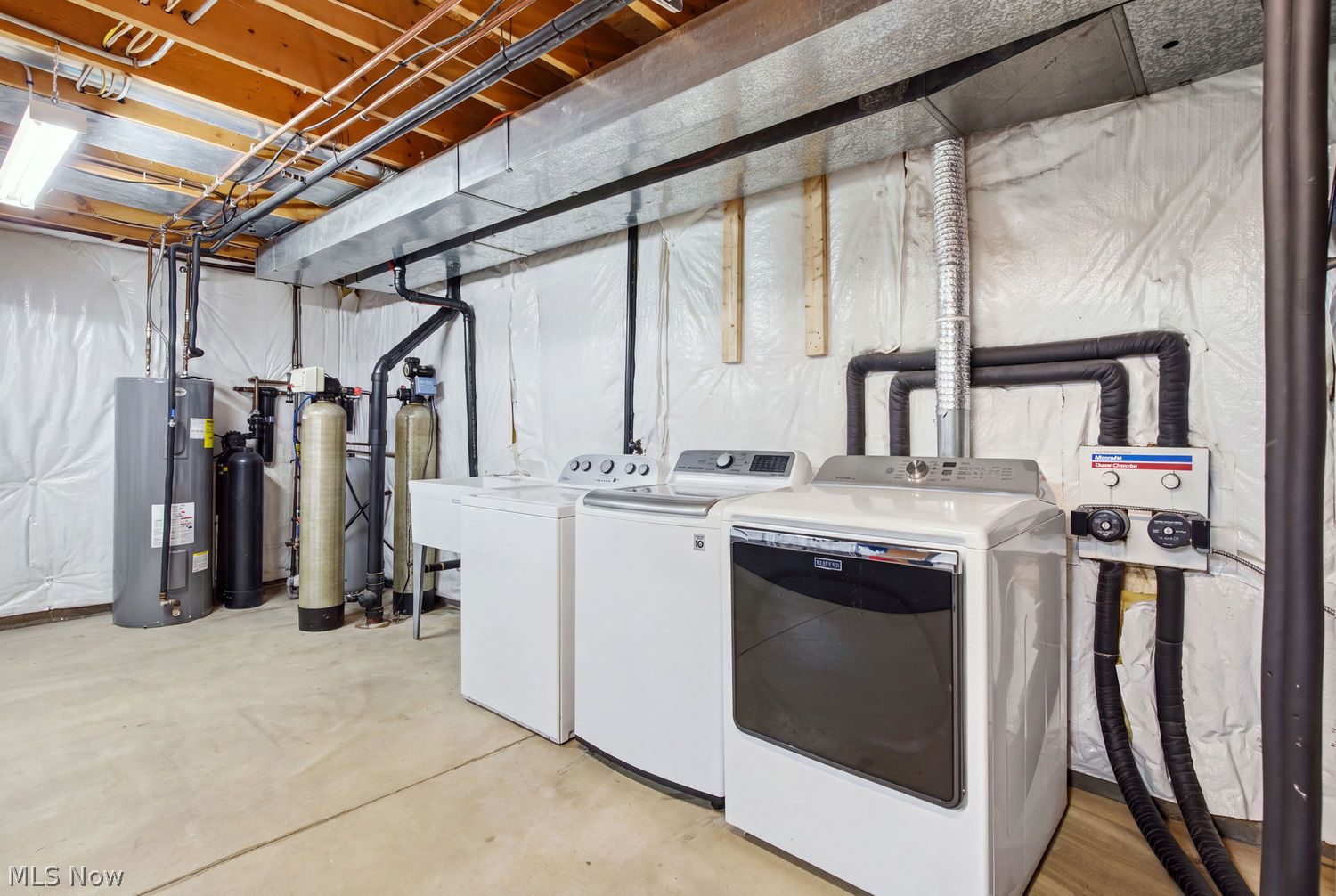 5243 Laubert Road Atwater OH 44201