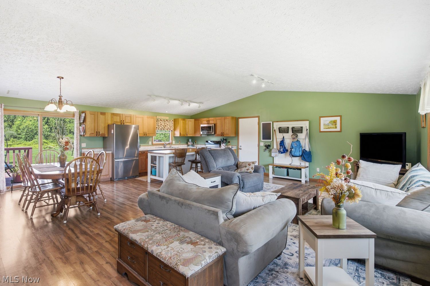 5243 Laubert Road Atwater OH 44201