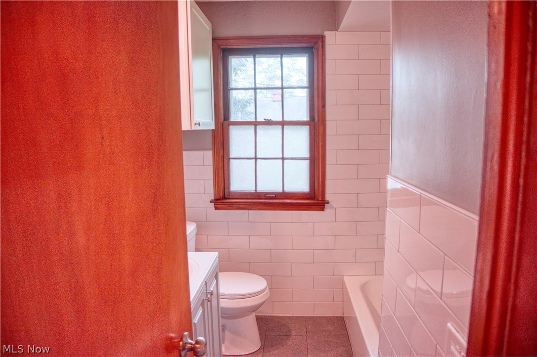 7507 Arden Avenue Parma OH 44129