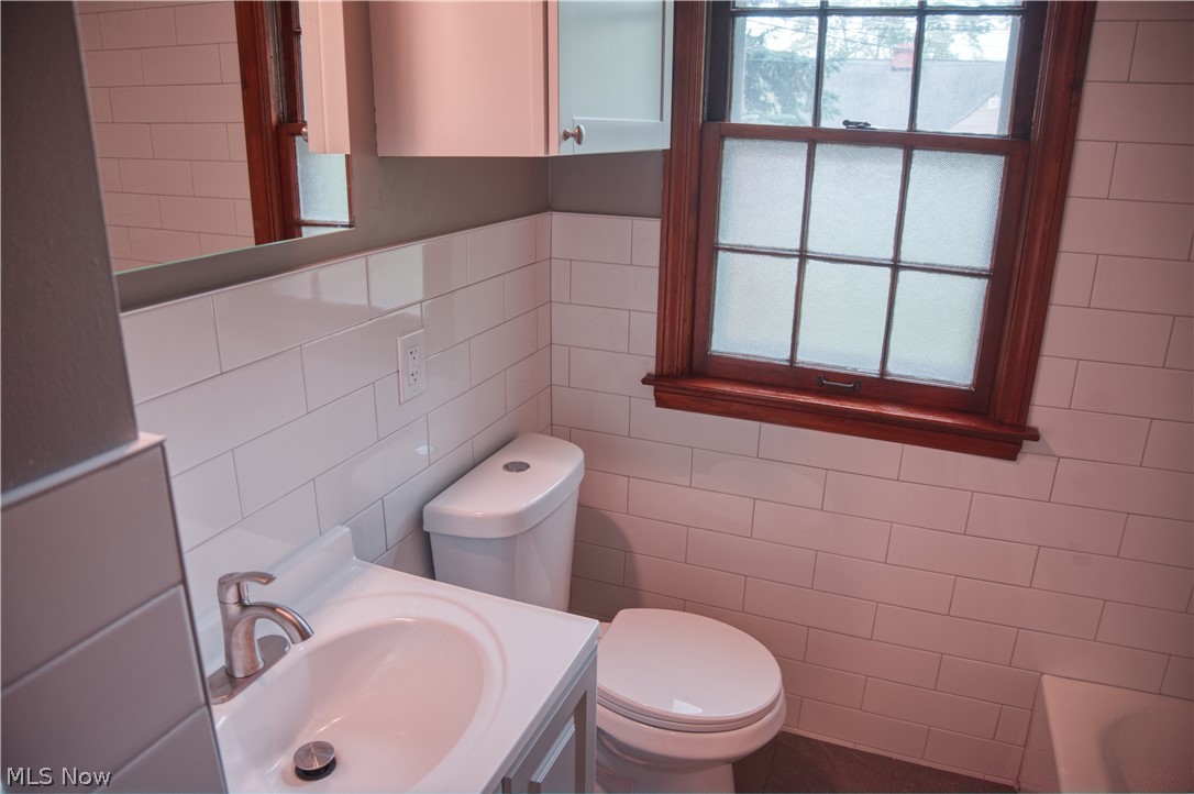 7507 Arden Avenue Parma OH 44129