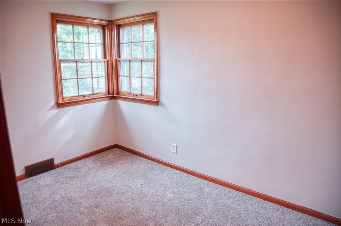 7507 Arden Avenue Parma OH 44129
