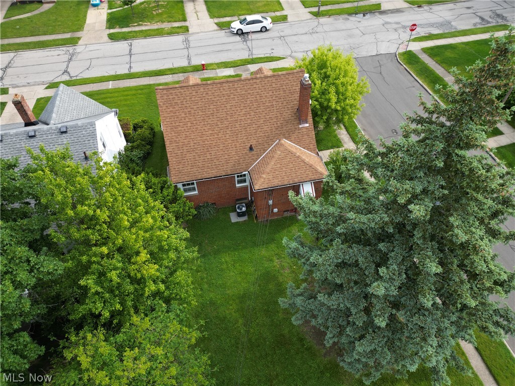 7507 Arden Avenue Parma OH 44129