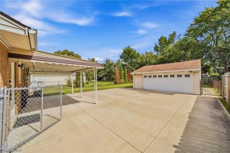 33450 Willowick Drive Eastlake OH 44095