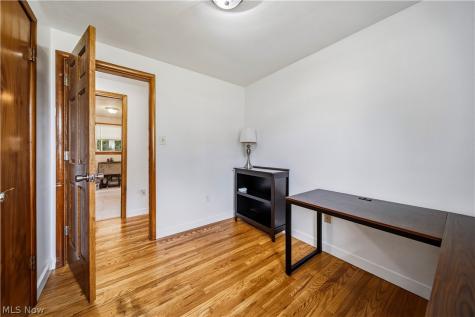 33450 Willowick Drive Eastlake OH 44095
