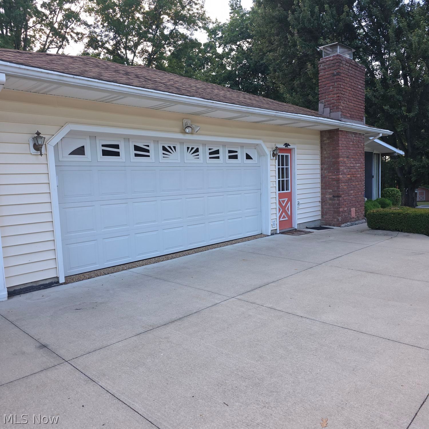 915 Skyland Drive Macedonia OH 44056