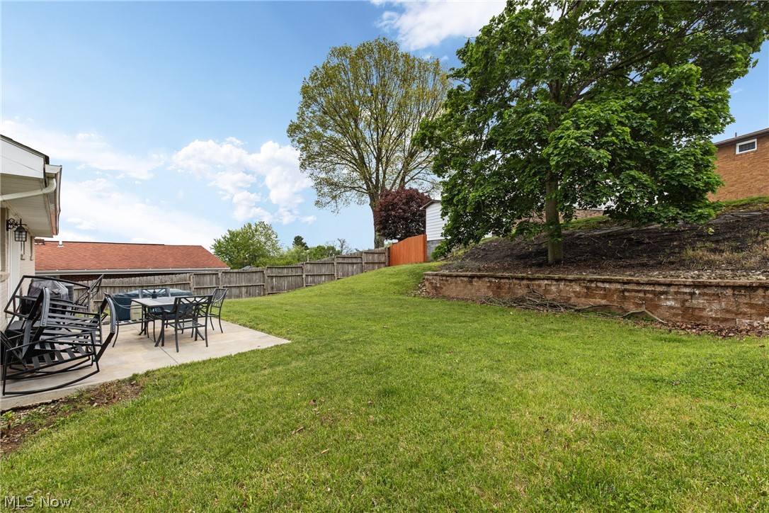 2610 Cherry Avenue Steubenville OH 43952