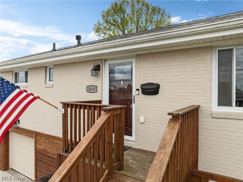 2610 Cherry Avenue Steubenville OH 43952