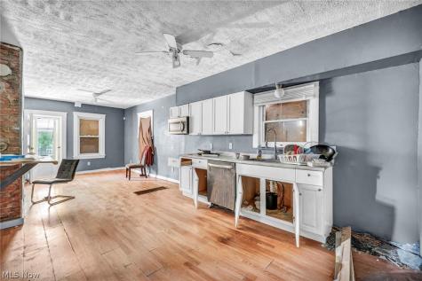 13709 Durkee Avenue Cleveland OH 44105