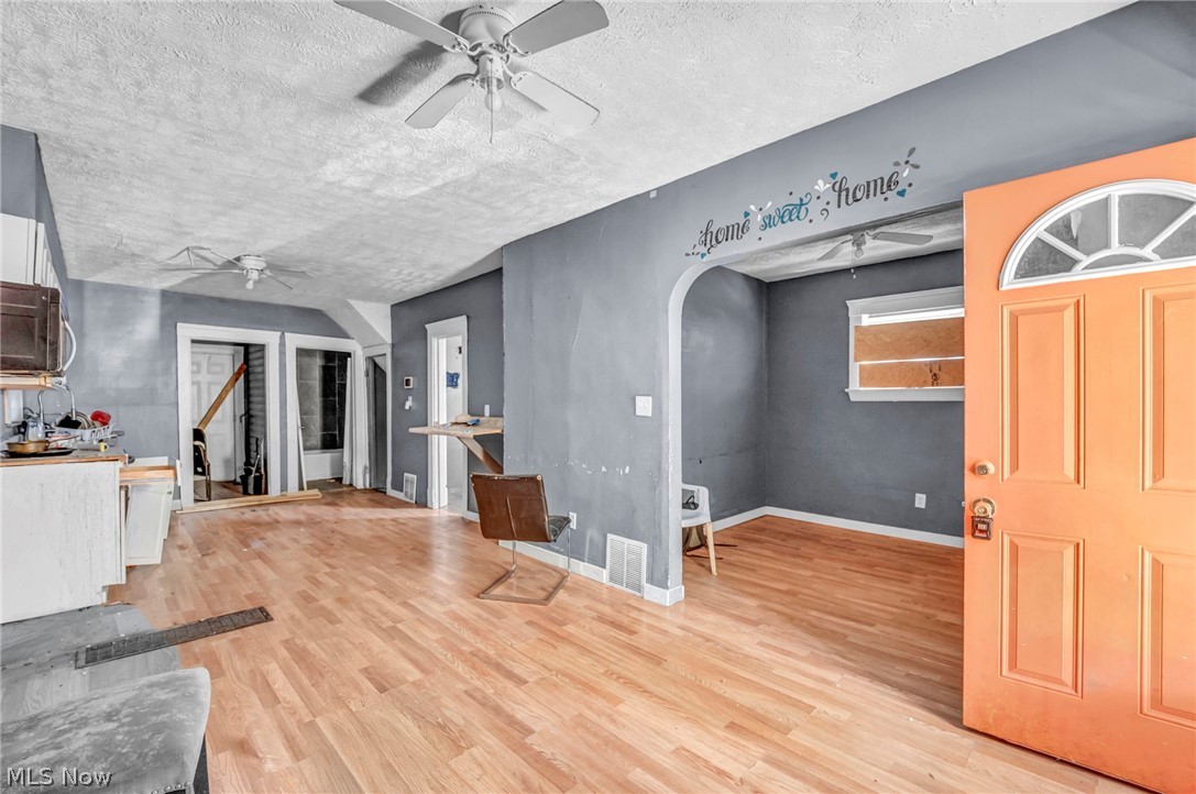 13709 Durkee Avenue Cleveland OH 44105