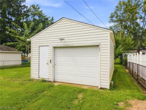 1325 Miles Avenue SW Canton OH 44710