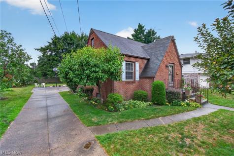 2014 32nd Street NW Canton OH 44709
