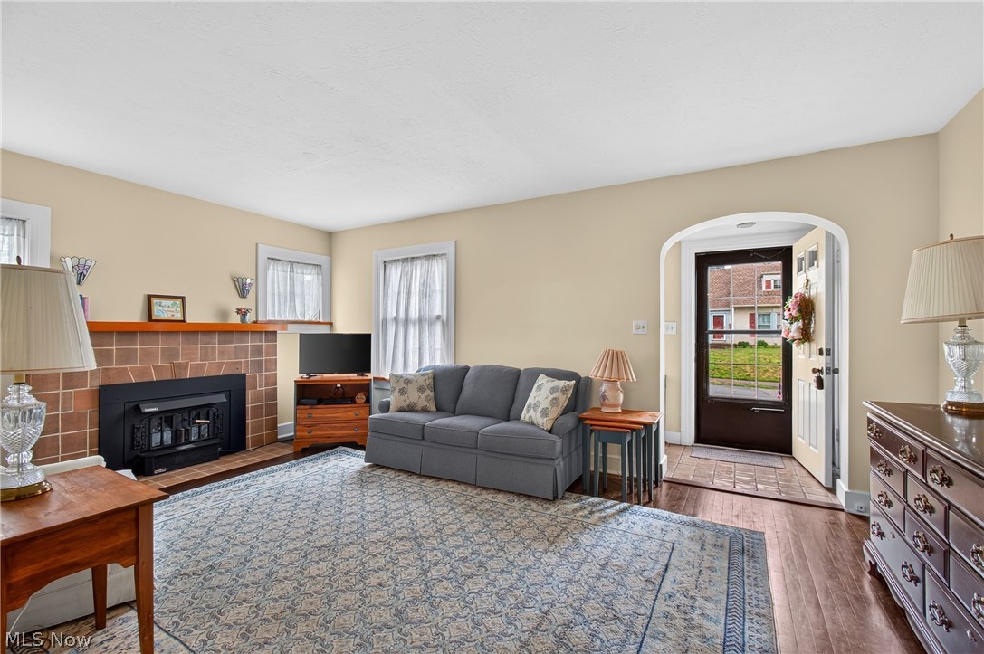 2014 32nd Street NW Canton OH 44709