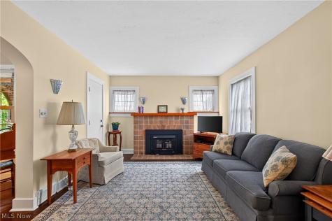 2014 32nd Street NW Canton OH 44709