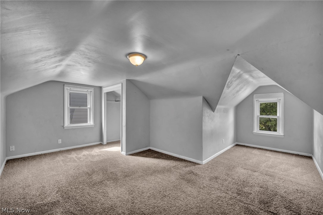 13305 Highlandview Avenue Cleveland OH 44135