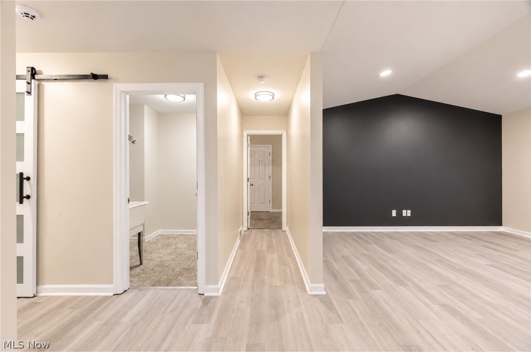 1393 Cross Cove Austintown OH 44515