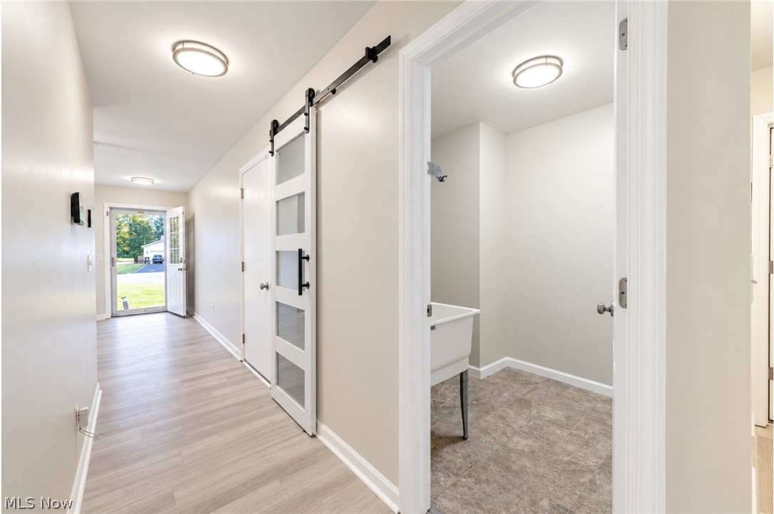1393 Cross Cove Austintown OH 44515