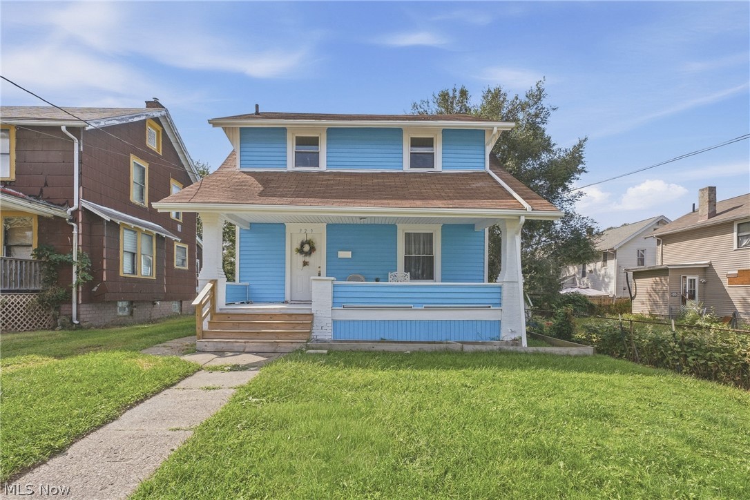 329 Girard Avenue NE Canton OH 44704