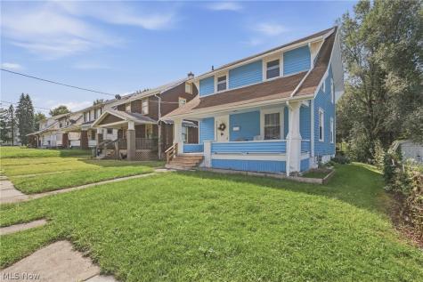 329 Girard Avenue NE Canton OH 44704