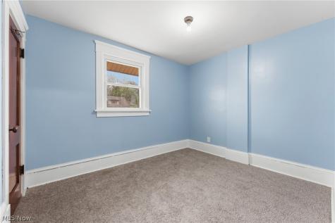 329 Girard Avenue NE Canton OH 44704