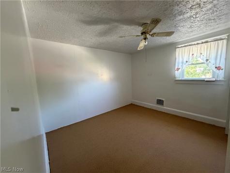 1452 Humbolt Avenue Youngstown OH 44502