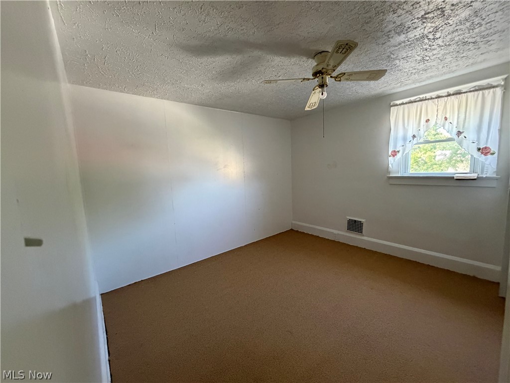 1452 Humbolt Avenue Youngstown OH 44502
