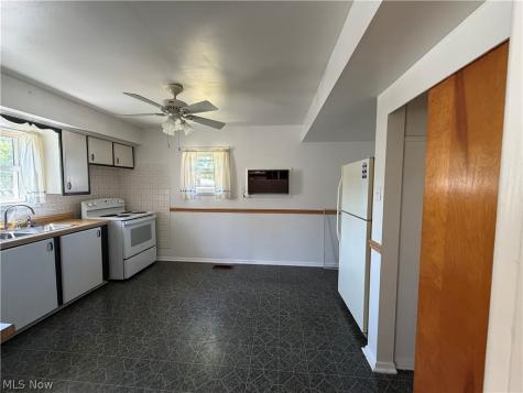 1452 Humbolt Avenue Youngstown OH 44502
