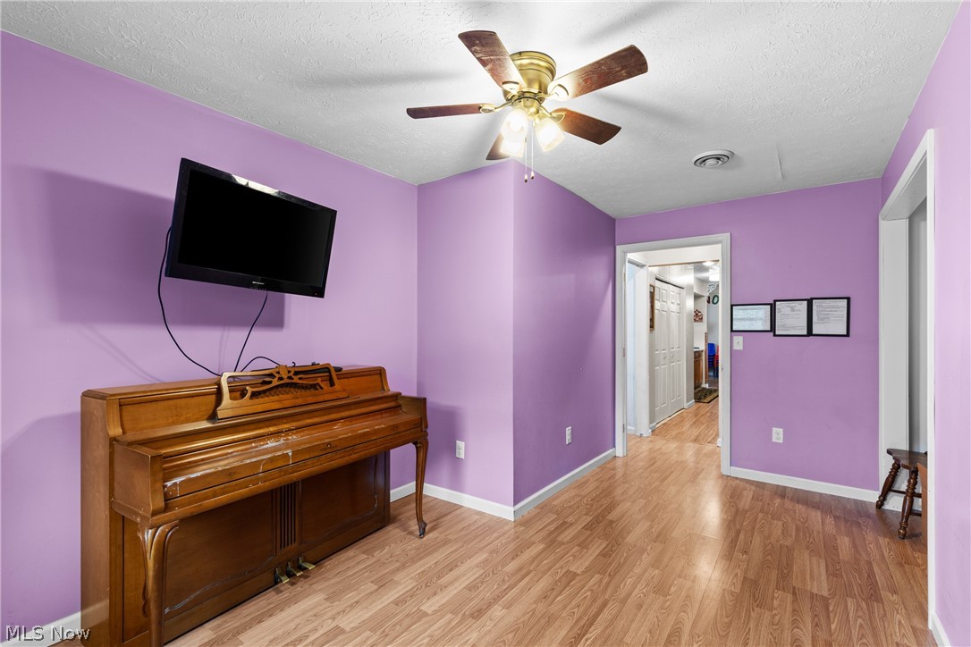 270 Cadiz Road Wintersville OH 43953