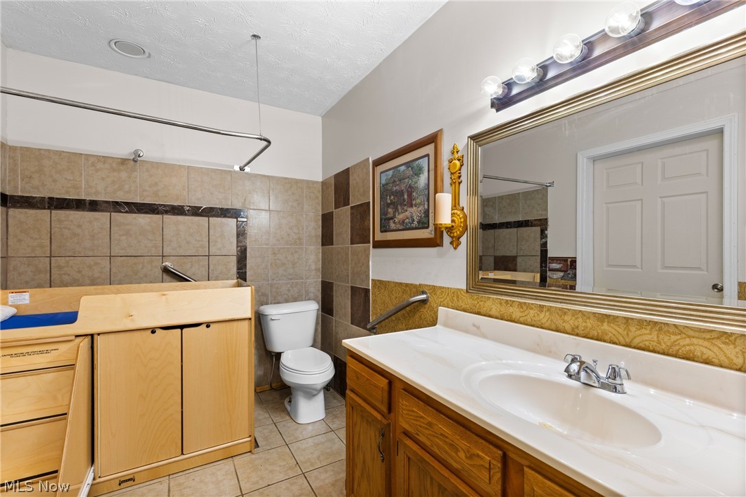 270 Cadiz Road Wintersville OH 43953
