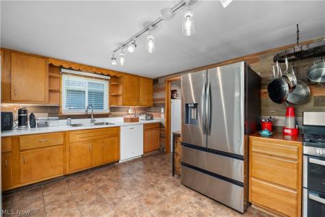 2126 Wilbert Street Sandusky OH 44870