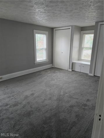 264 5th Street NE Barberton OH 44203