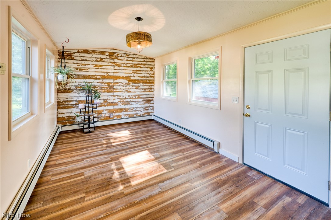 204 Ruth Street Geneva OH 44041