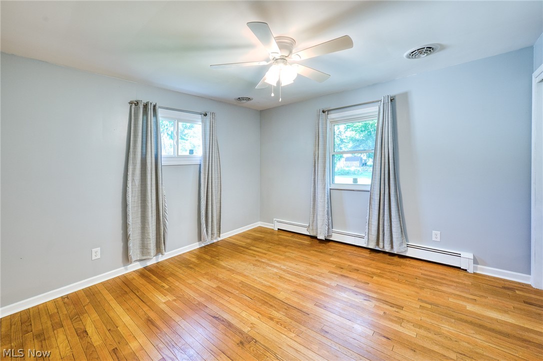 204 Ruth Street Geneva OH 44041