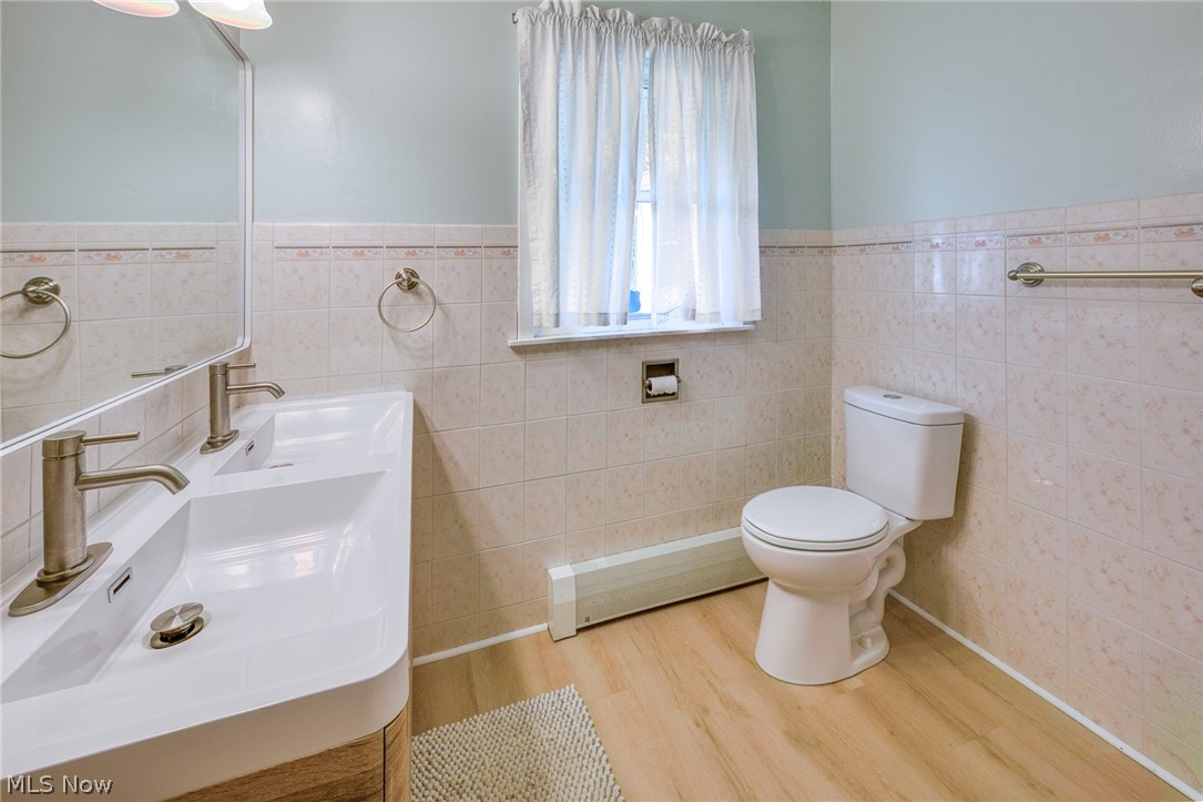 204 Ruth Street Geneva OH 44041