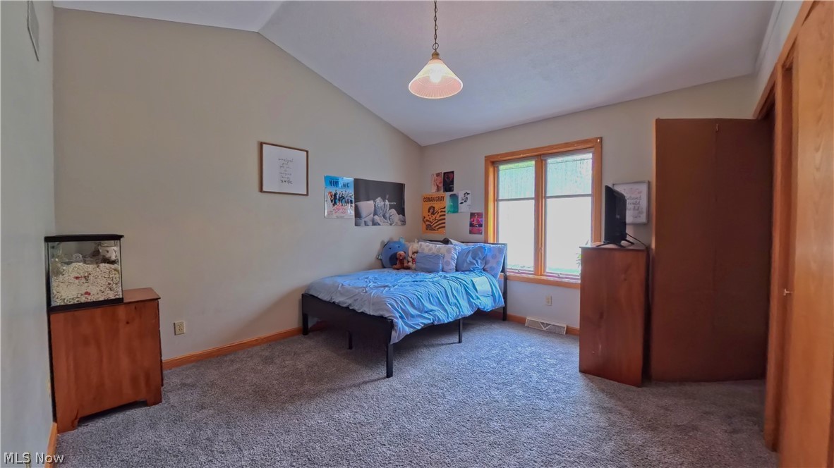 1751 Squaw Creek Drive Girard OH 44420