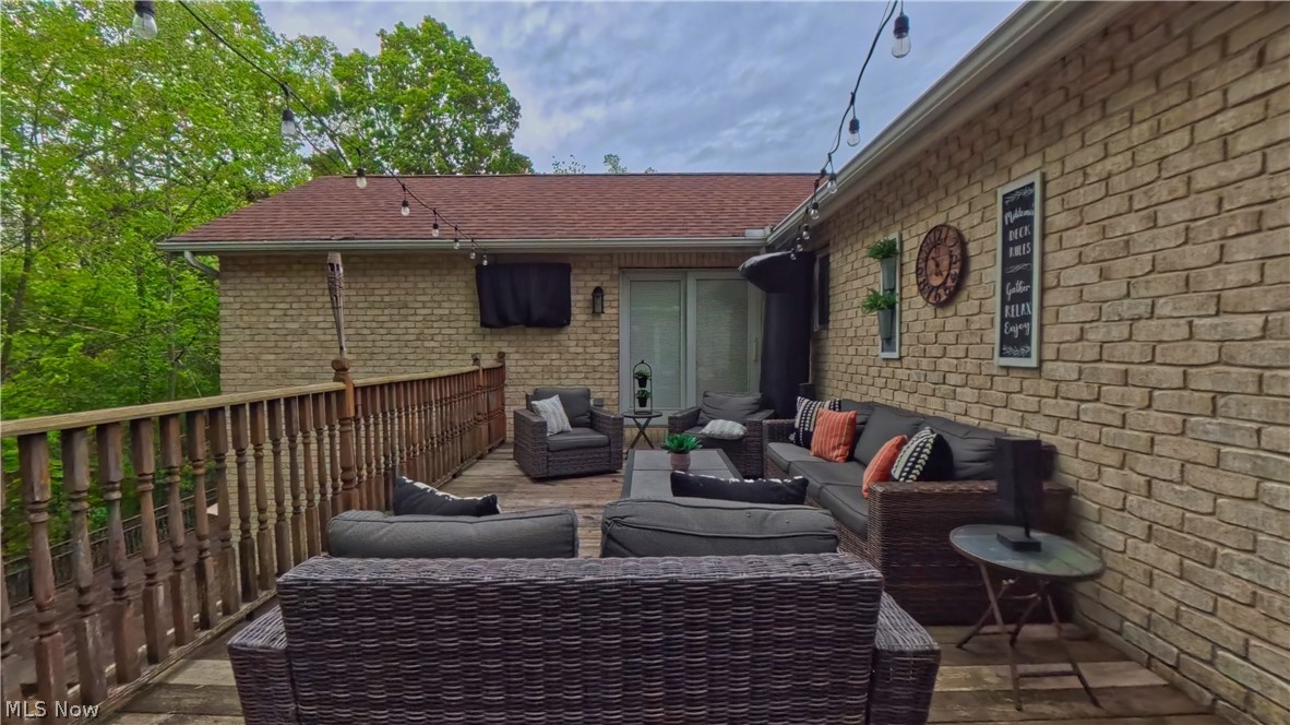 1751 Squaw Creek Drive Girard OH 44420