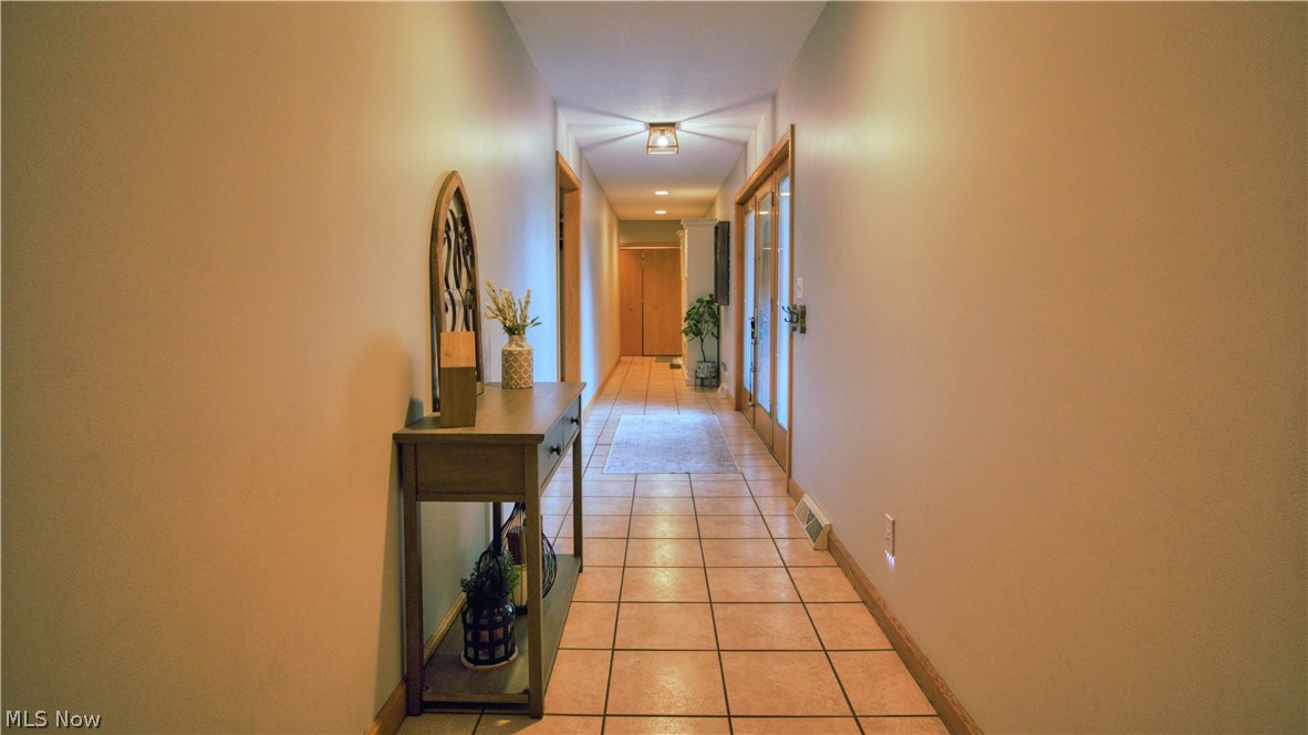 1751 Squaw Creek Drive Girard OH 44420