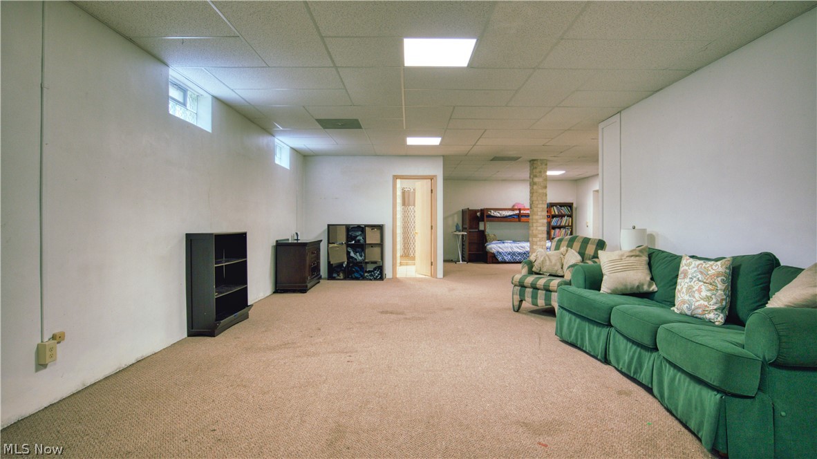 1751 Squaw Creek Drive Girard OH 44420