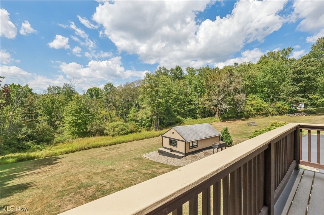 737 Moore Lane East Palestine OH 44413