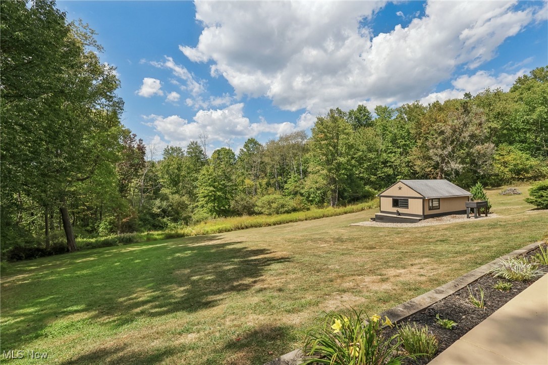 737 Moore Lane East Palestine OH 44413