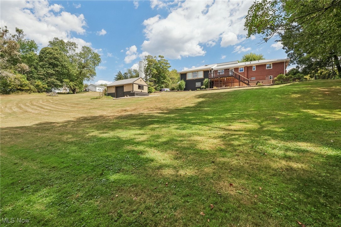 737 Moore Lane East Palestine OH 44413
