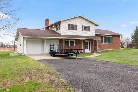 32 Elmwood Drive Greenwich OH 44837