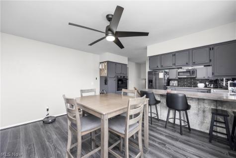 32 Elmwood Drive Greenwich OH 44837