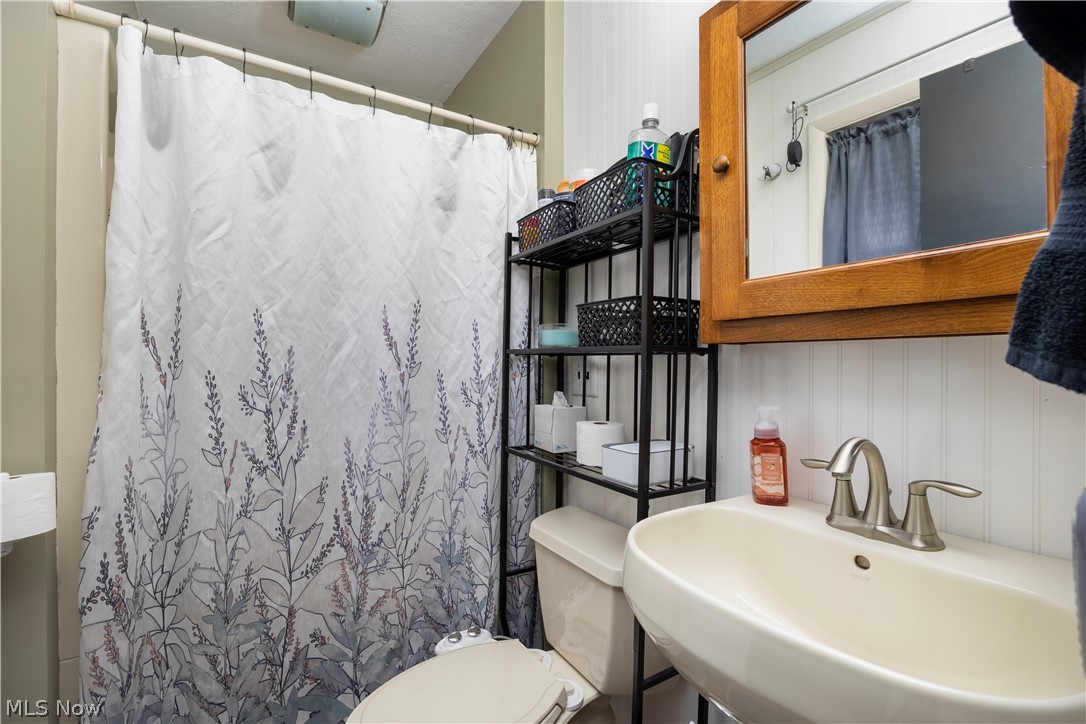 32 Elmwood Drive Greenwich OH 44837